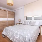 Villacoto - Piso Acogedor Y Amplio Con Wifi A Un Paseo De La Playa *