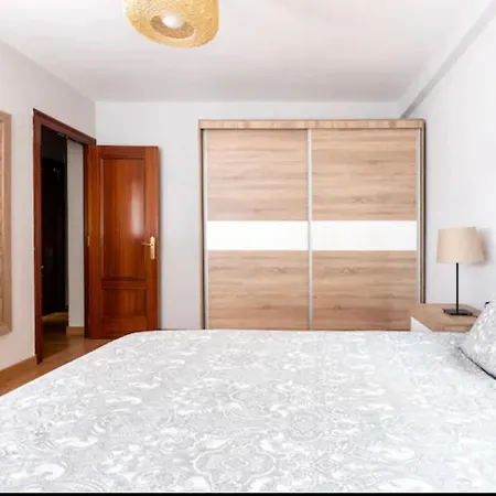 Villacoto - Piso Acogedor Y Amplio Con Wifi A Un Paseo De La Playa Апартаменты *
