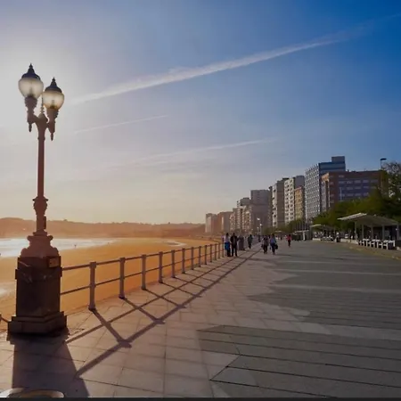 Villacoto - Piso Acogedor Y Amplio Con Wifi A Un Paseo De La Playa *